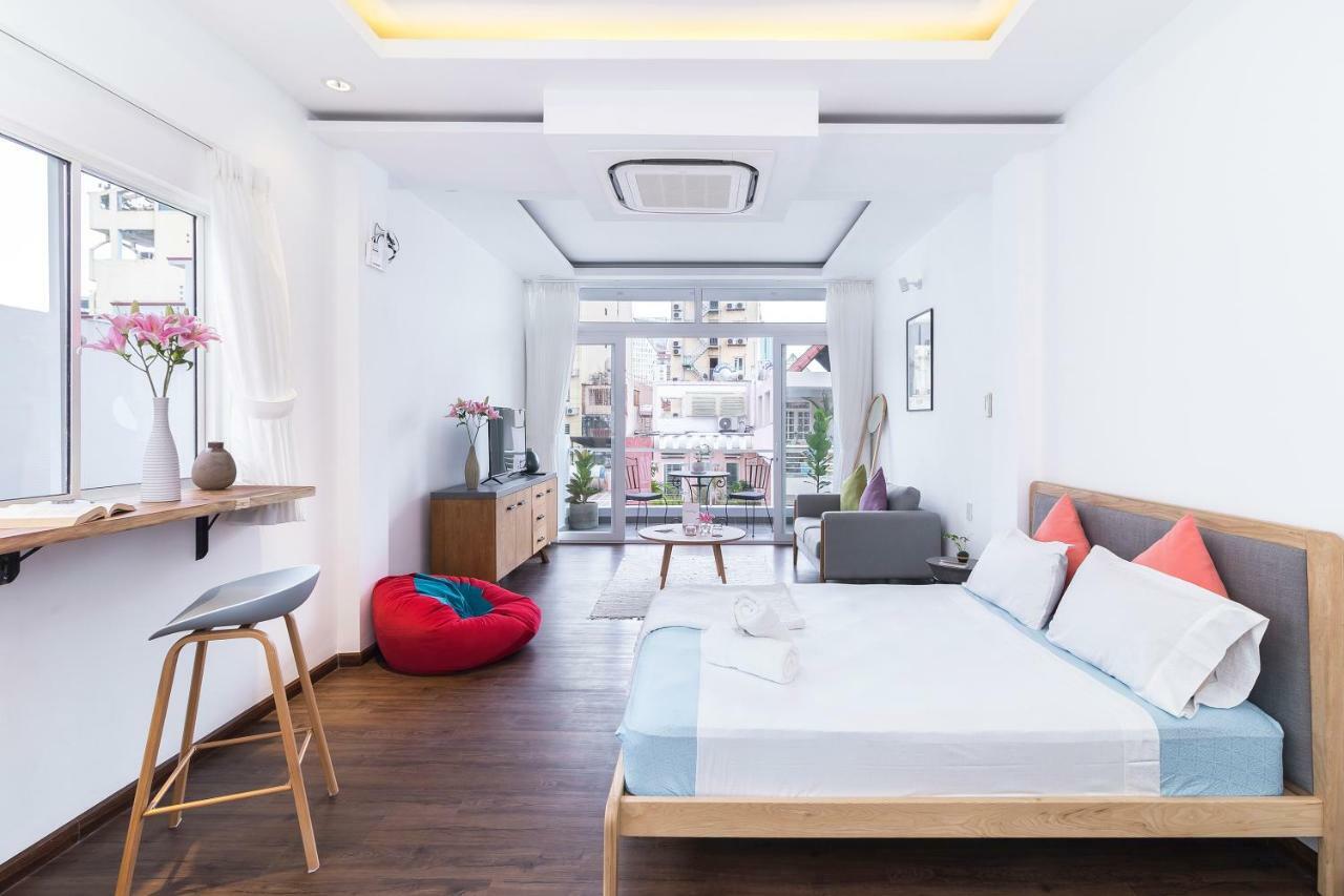 Simone'S Shophouse - Not A Hotel Хошимин Экстерьер фото